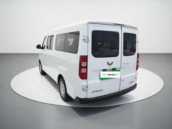 Wuling 2024 300km Comfort Bus 60kW photo 4