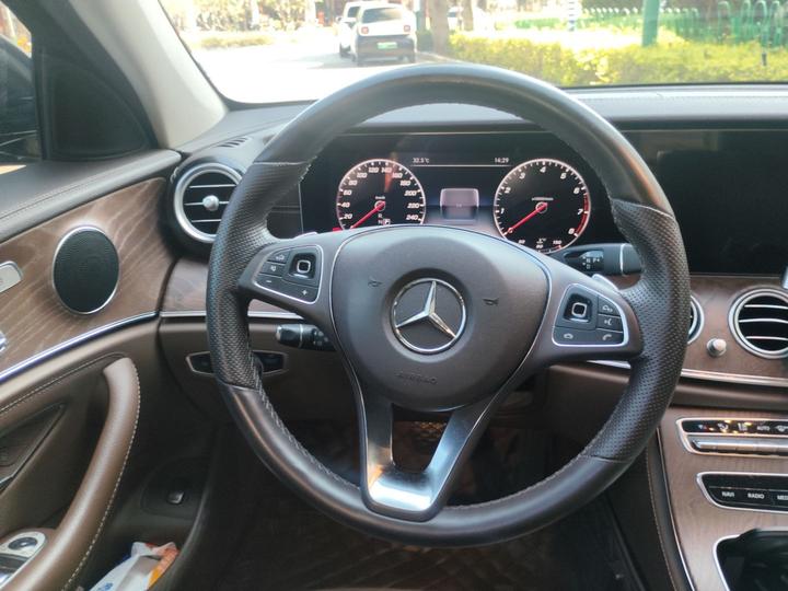 E-Class 2016 E 300 L Fashion photo 7