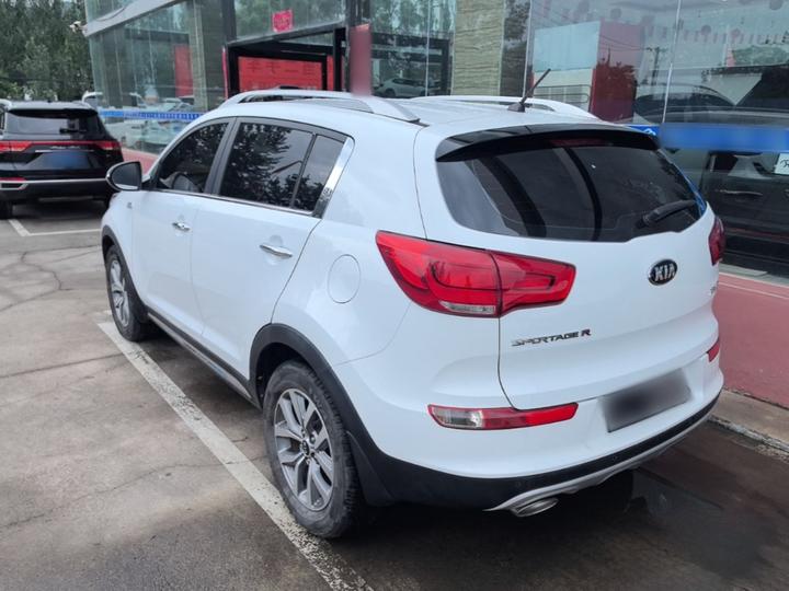 Sportage 2016 2.0L AT RWD GLS photo 4