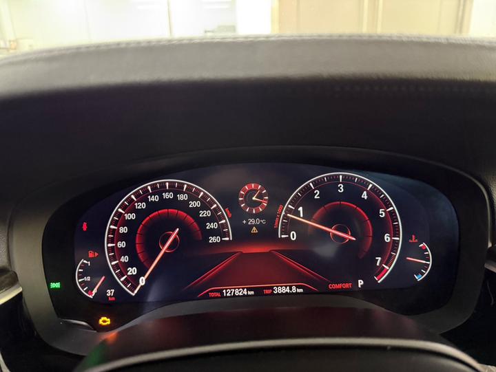 5 Series 2019 525Li M Sport Package photo 2