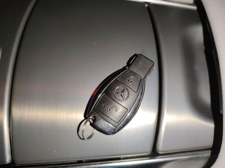 R-Class 2014 R 320 4MATIC Business photo 8