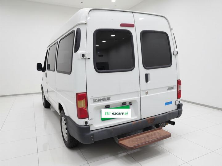Transit 2019 2.8T Short Wheelbase 6-Seater China VI JX493 photo 4