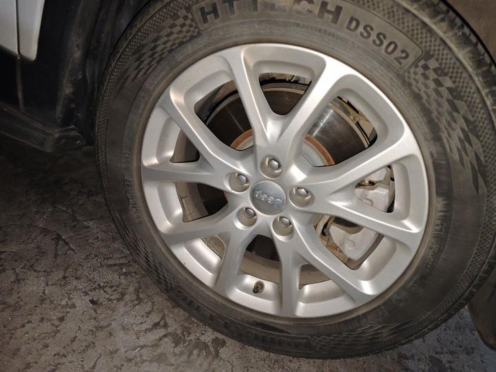 Cherokee 2016 2.4L Leading Smart photo 8