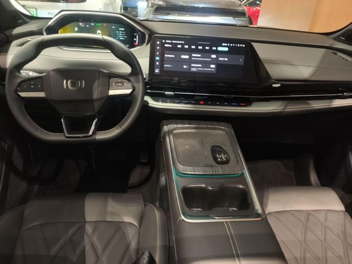 Nevo Q05 Classic 2025 125 Exclusive photo 5