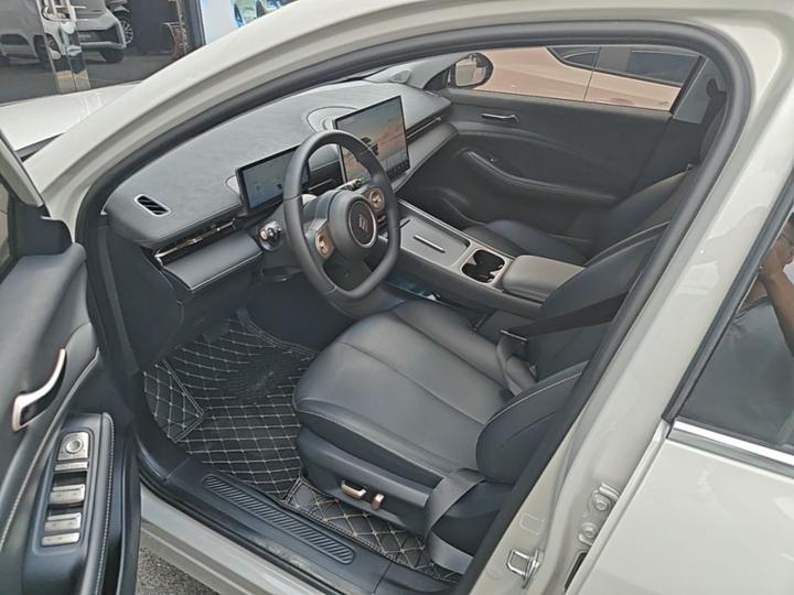 2024 600km EV photo 6