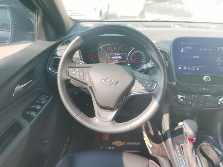 2022 Mild Hybrid 550T RS Smart photo 7