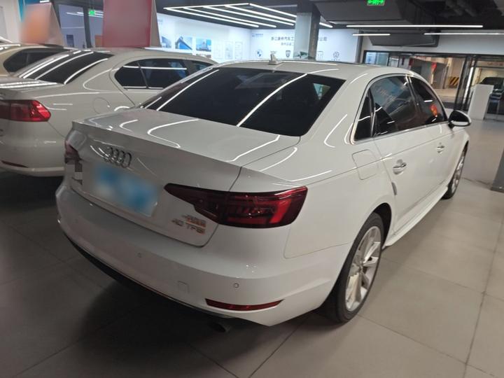 A4L 2018 30 Anniversary 40 TFSI Progressive photo 4