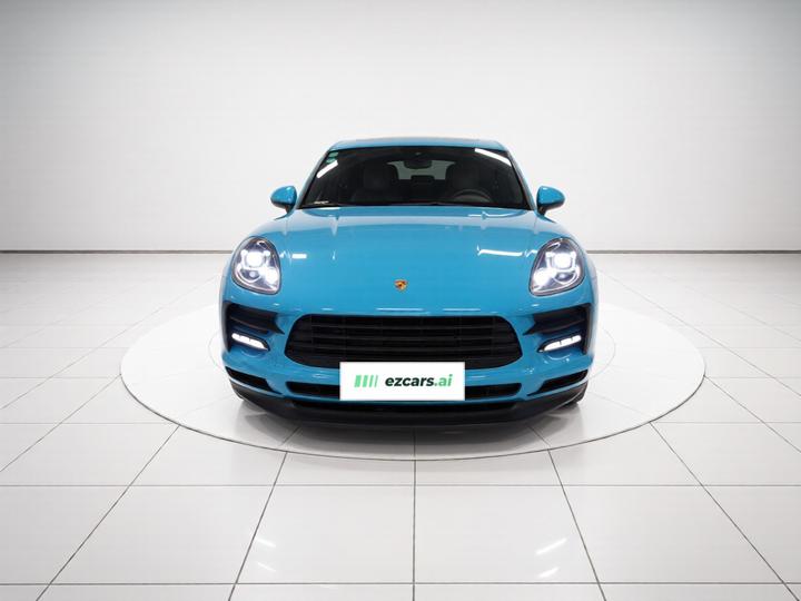 2020 Macan 2.0T photo 2