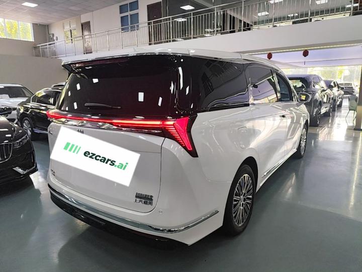 GL8 EV 2024 Exclusive 7-Seater photo 6