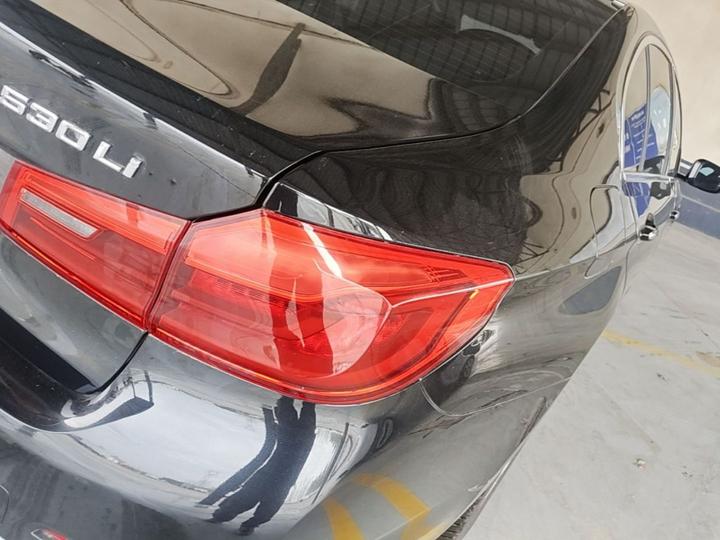5 Series 2018 530Li xDrive Luxury photo 7
