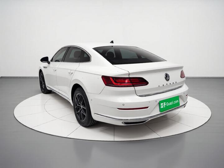FAW-Volkswagen CC 2019 330TSI China VI photo 4