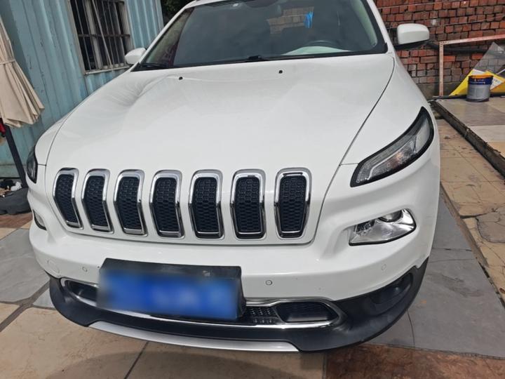 Cherokee 2016 2.4L photo 2