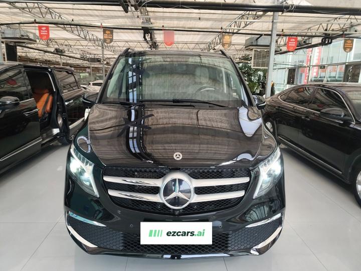 V-Class 2022 V 260 L Long Wheelbase Premium photo 2