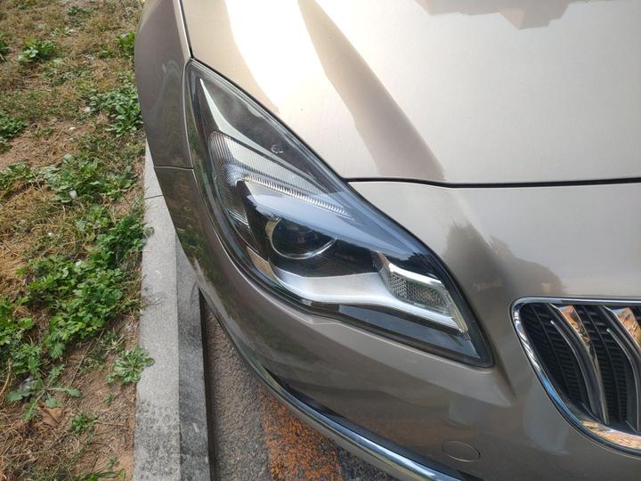 Regal 2015 1.6T Elite Tech photo 7