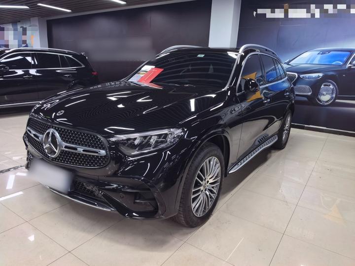 GLC 2024 GLC 300 L 4MATIC Dynamic 5-Seater photo 3