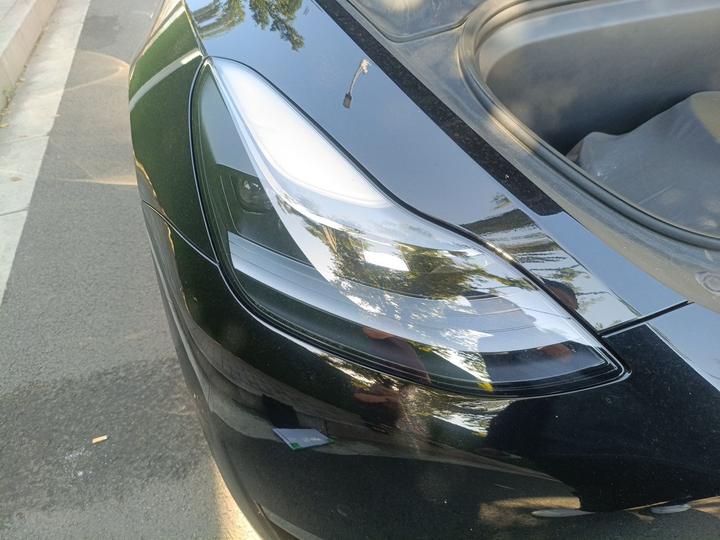 Model Y 2022 Long Range AWD photo 7