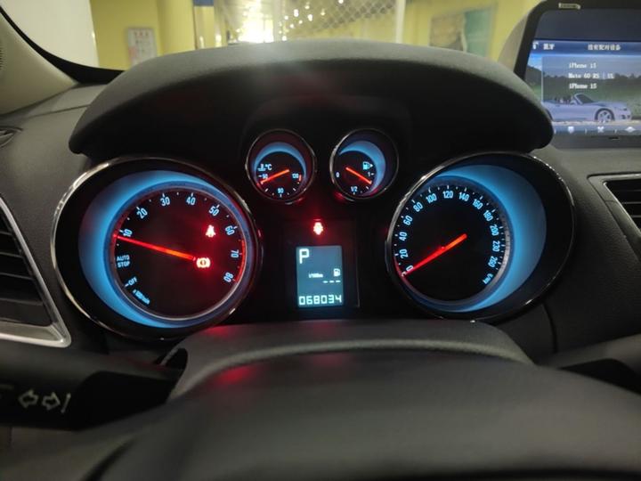 2015 1.4T AT RWD Elite photo 7