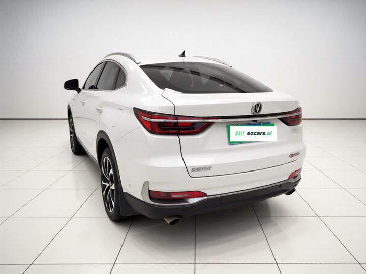 CS85 COUPE 2019 1.5T DCT China VI photo 4