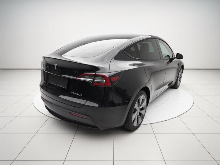 Model Y 2022 Facelift RWD photo 6