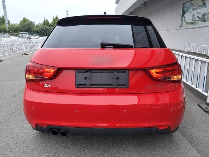 A1 2014 30 TFSI Sportback Fashion photo 3