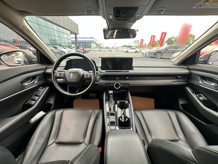 Accord 2024 260TURBO Luxury photo 8