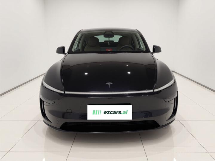 Model Y 2025 RWD photo 2