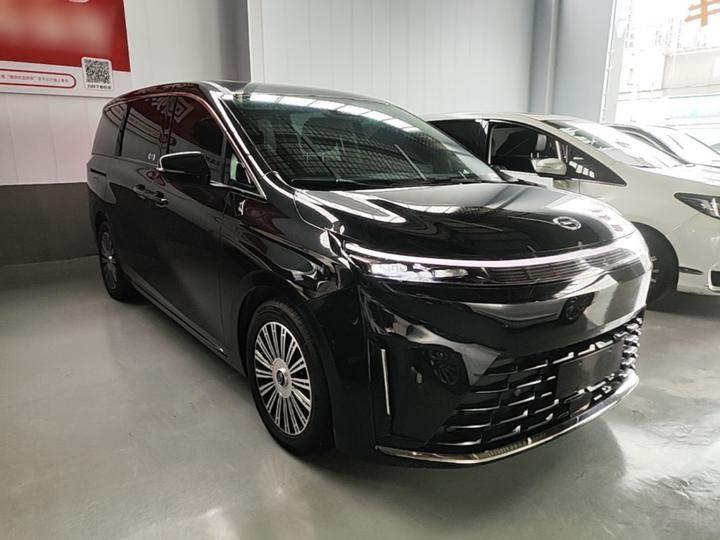 GAC Trumpchi E8 EV 2026 Max photo 3