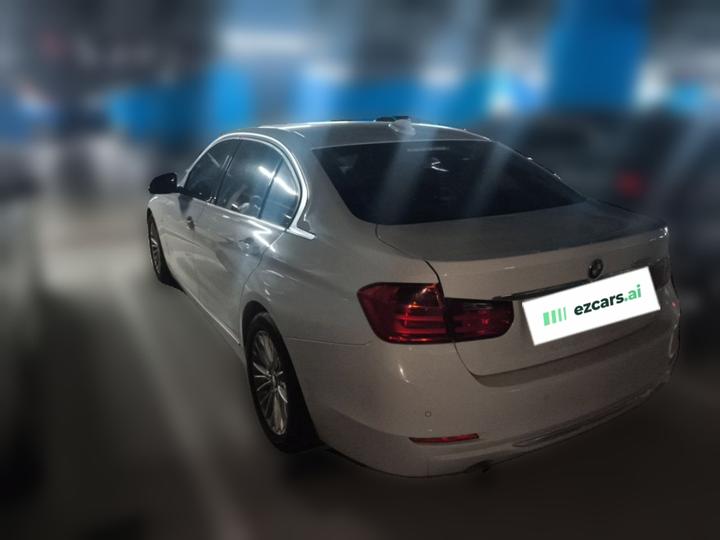 3 Series 2013 Facelift 320Li Luxury Design Package photo 4