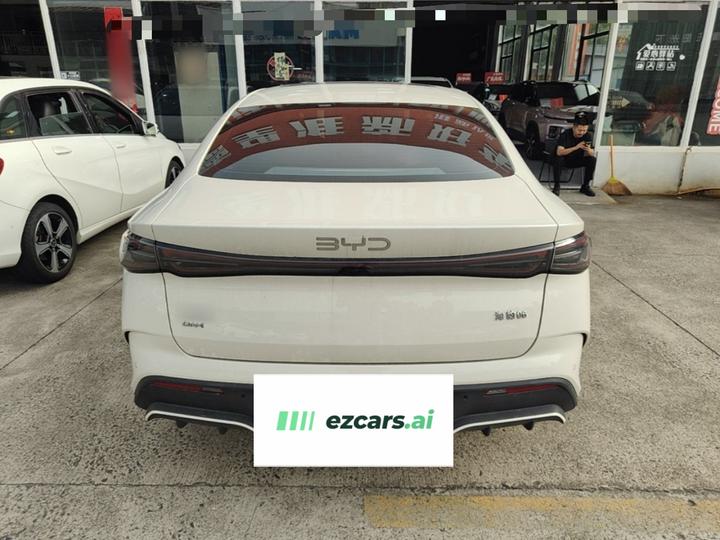 Seal 06 EV 2024 DM-i 120KM Noble photo 3