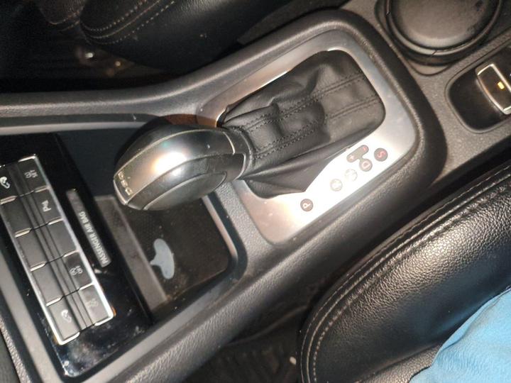 2018 380TSI 7-Seater photo 6