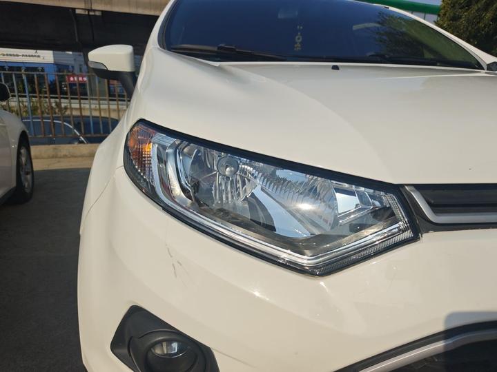 2017 1.5L AT photo 7