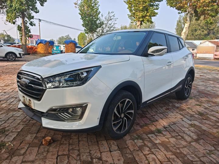 T300 2017 1.5L MT Luxury