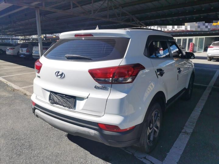 ix25 2017 1.6L AT Smart photo 6