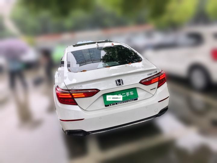2022 Hybrid 2.0L photo 4