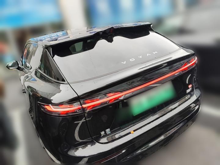 Voyah 2025 AWD Qiankun photo 4