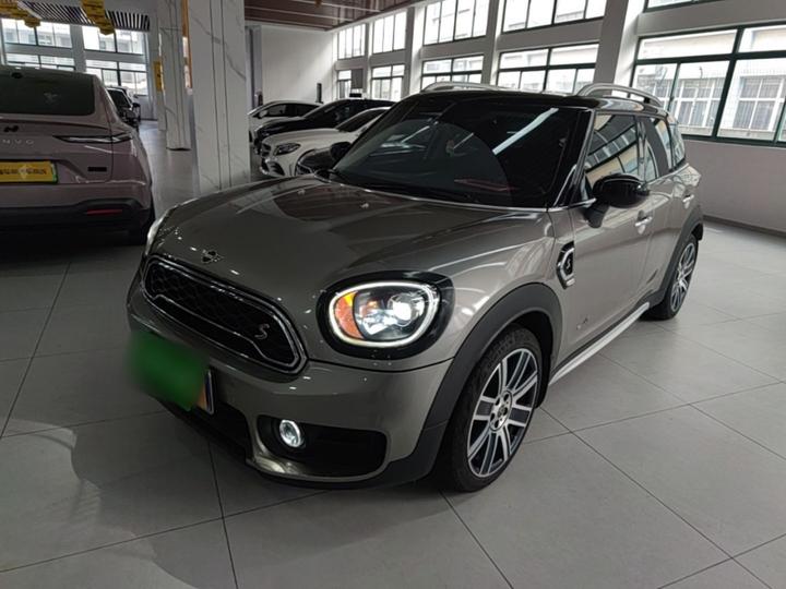 2019 2.0T COOPER S ALL4