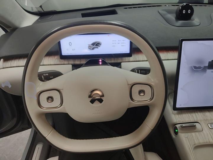 ET7 2022 100kWh Launch Edition photo 2
