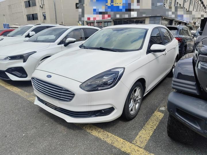 Escort 2019 Facelift 1.5L AT China VI