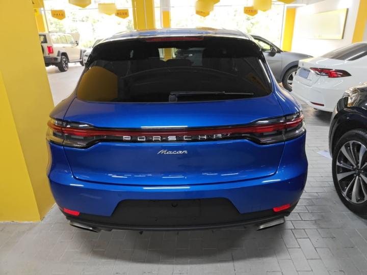 2018 Macan 2.0T photo 5