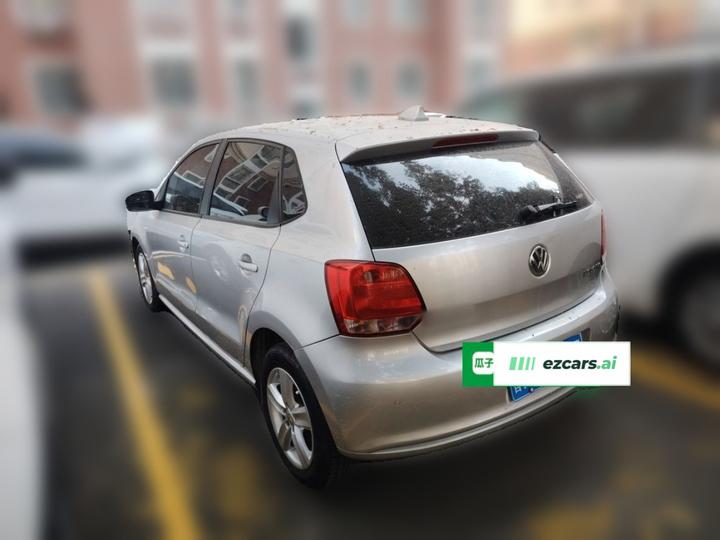 Polo 2011 1.6L AT photo 4