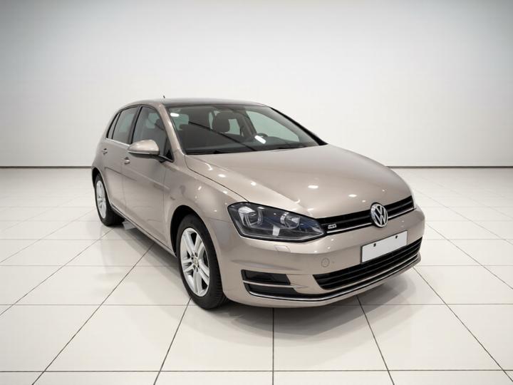 Golf 2016 230TSI AT Comfort photo 3