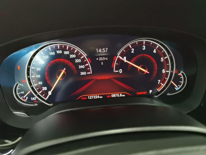 5 Series 2018 525Li Luxury photo 6