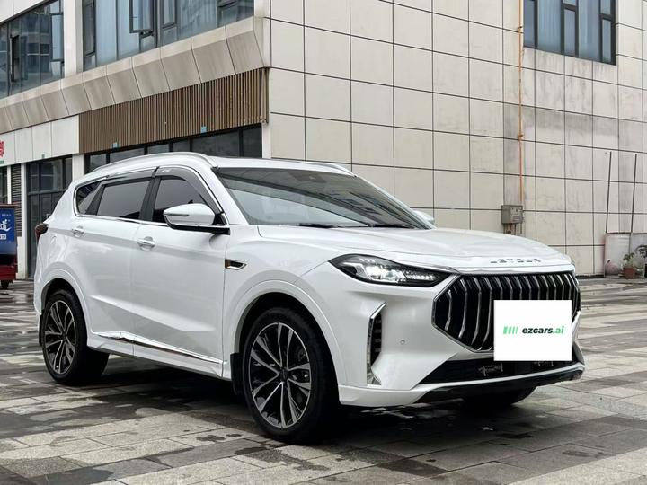 X70 PLUS 2023 1.6T DCTPRO 5-Seater photo 3