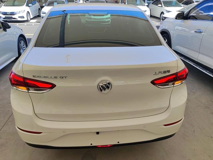 Excelle 2021 Facelift Classic 1.5L AT Progressive photo 5