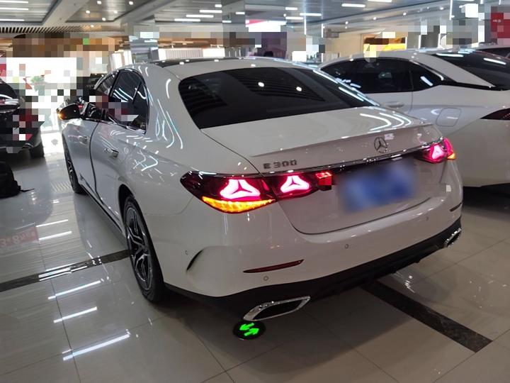 E-Class Imported 2024 E 300 Fashion Sport photo 4