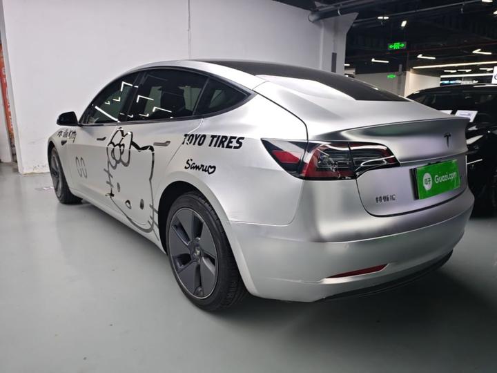 Model 3 2022 RWD photo 4