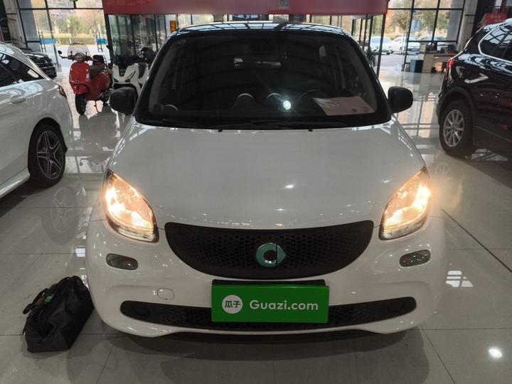 forfour 2016 1.0L 52 photo 2
