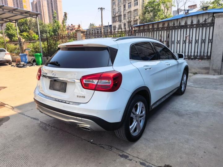 GLA 2016 GLA 200 Dynamic photo 6
