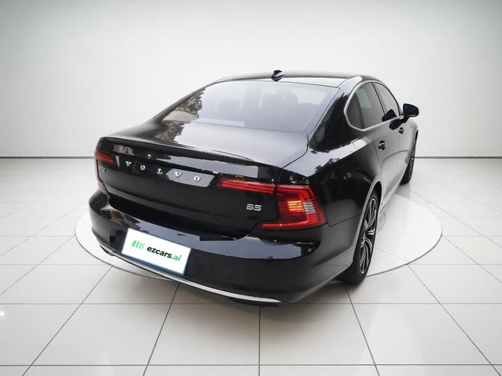 S90 2022 B5 Luxury photo 4