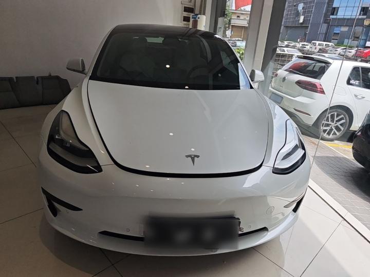 Model 3 Imported 2019 Standard Range RWD Upgraded photo 2